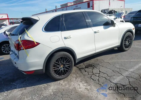 2011 Porsche Cayenne z USA, uszkodzony, nr VIN WP1AA2A29BLA07073